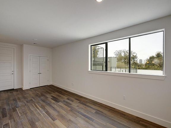 Family living room_3