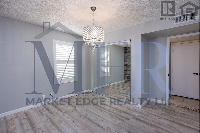 425 E Marco Polo Rd — Photo 21