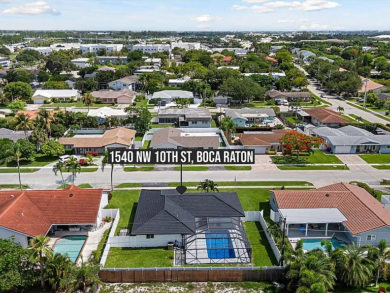 1540 NW 10th St — Photo 33