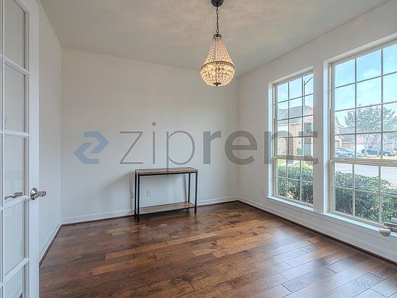5th image of 2111 Catamaran Cove Dr