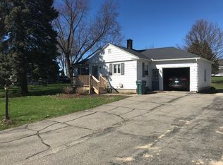 4325 72nd Ave, Zeeland, MI 49464