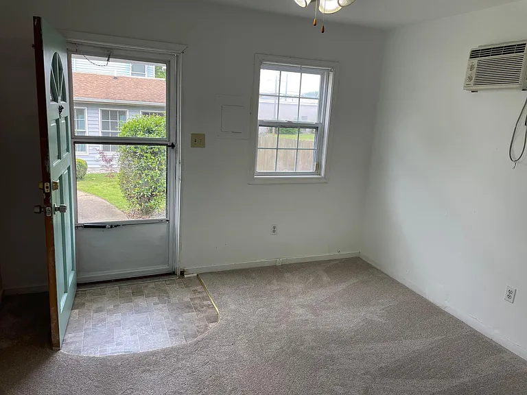 22 W Clopton St — Photo 18