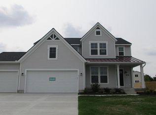 3861 Carnaby Dr, Lansing, MI 48906
