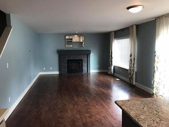 4th image of 3220 Red Fern Dr NW