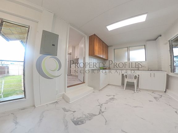 mudroom