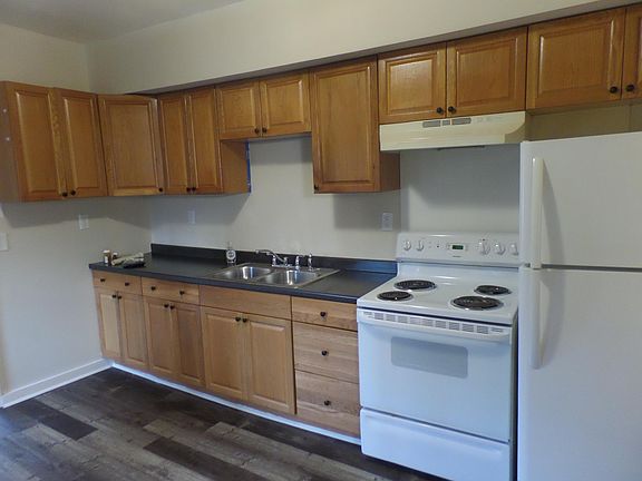 4th image of 936 McKenzie St