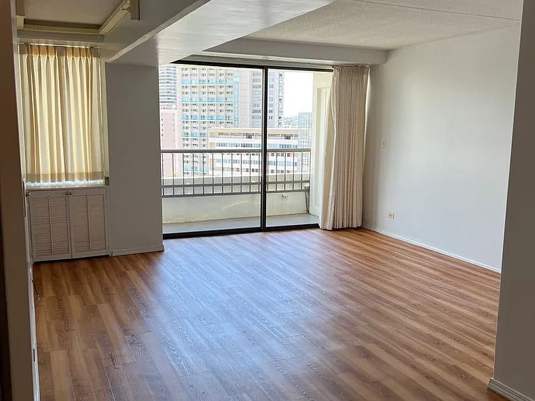 2333 Kapiolani Blvd #1804 — Photo 3