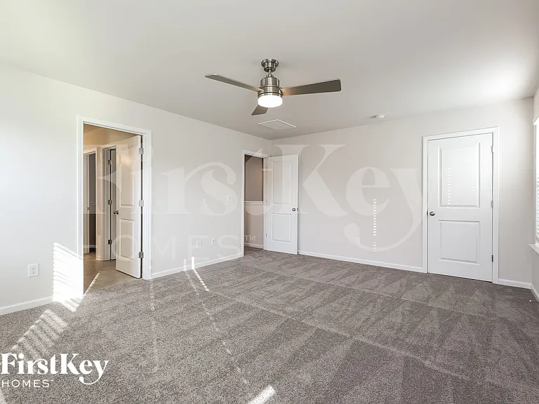 705 Ridgemoor Trl — Photo 8