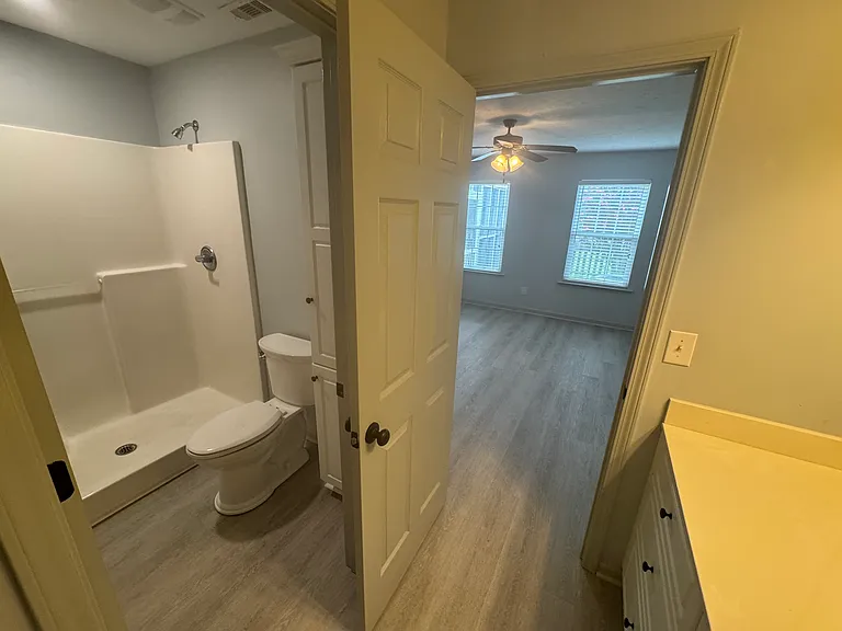 222 Sunview Dr — Photo 6