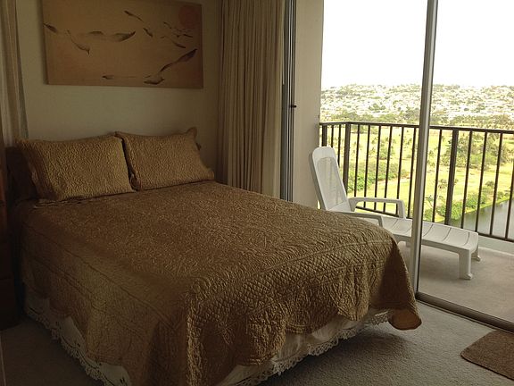 Master Bedroom opens to Lanai