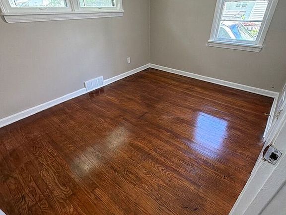 5th image of 1862 Engelholm Ave