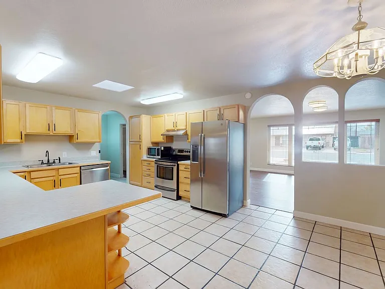 367 Cedar St — Photo 9