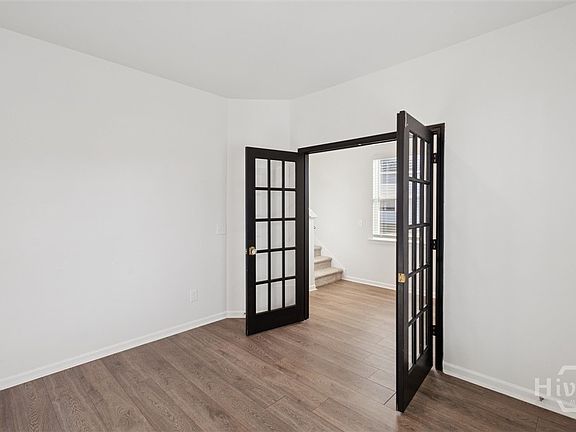 5th image of 106 Franklins Walk