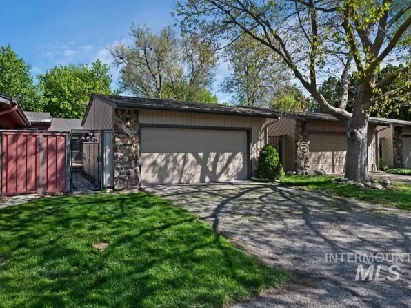 968 N Camelot Dr, Boise, ID 83704