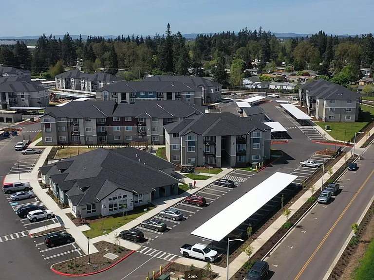 Woodburn Villas — Photo 26