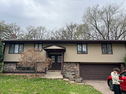 303 Heather Ln Photo 1