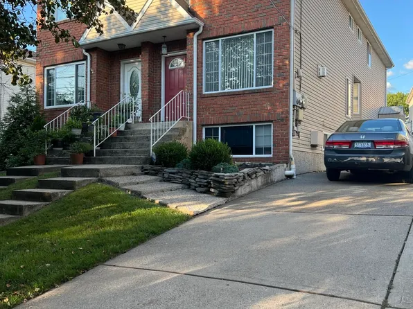 271 Seguine Ave, Staten Island, NY 10309