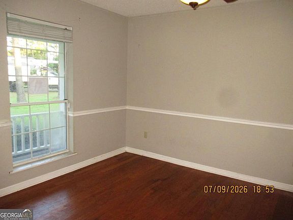 2nd image of 2500 Pin Oak St