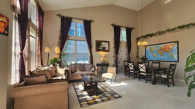 P087 / 1759 Ellington Drive - D — Photo 3