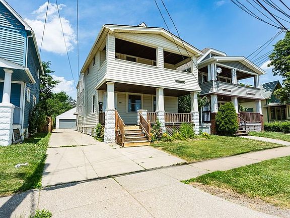 2nd image of 3012 Montclair Ave