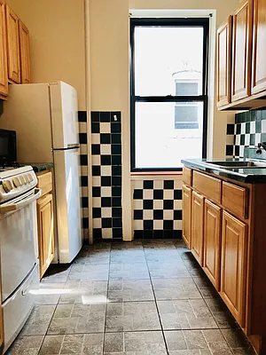 Rented by Steffan Olausson Partridge, LREB | media 27