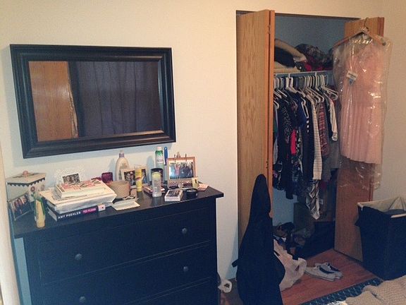 2nd image of 2254 W Berteau Ave #2