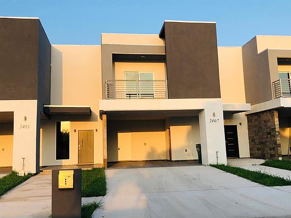 2nd image of 2407 S Dominique Dr