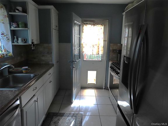 3rd image of 1442 Baldwin Boulevard