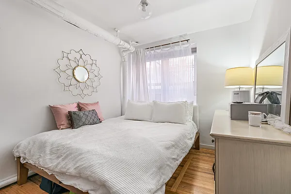 Rented by Douglas Elliman | media 10