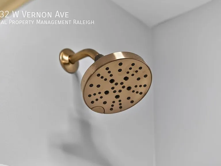 132 W Vernon Ave — Photo 20