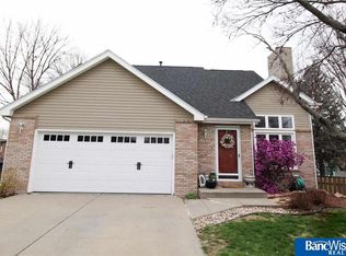 5441 S 31st Street Ct, Lincoln, NE 68516