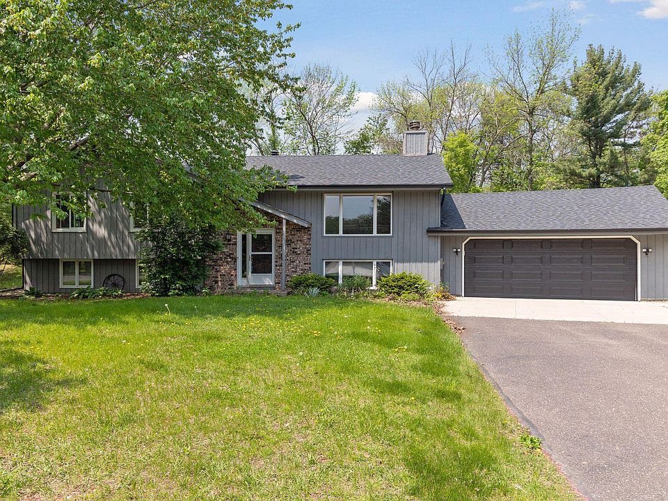 1st image of 8239 Deer Pond Ct N