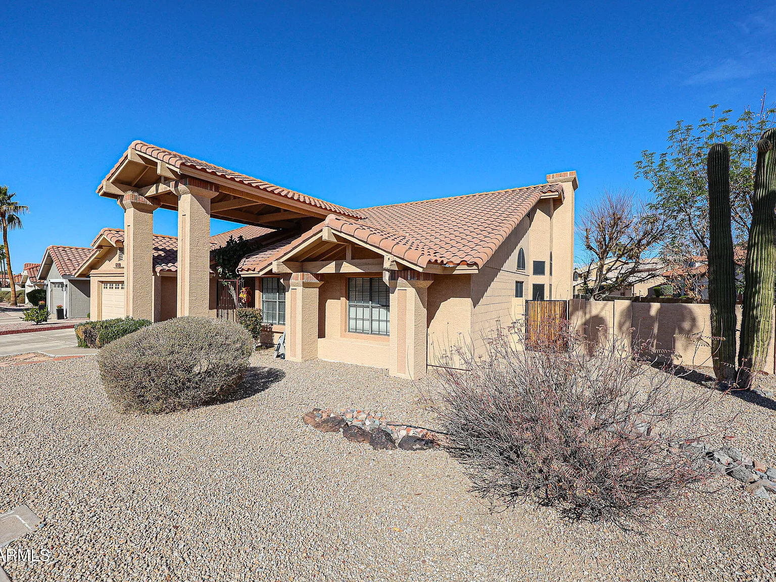 4 bed, 2.0 bath, 2325 sqft, $2,795 — Photo 4