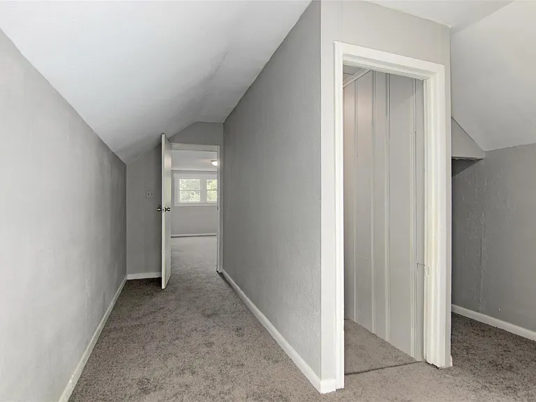 3220 Melbourne St — Photo 17