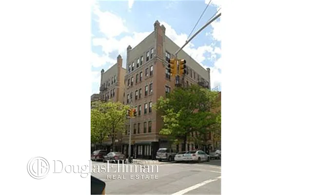 Sold by Douglas Elliman | media 18