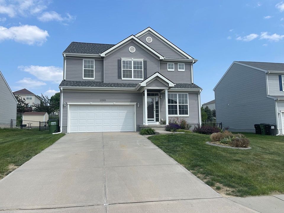 1st image of 2309 Lakewood Dr