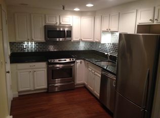 52 Swanson Ct APT 14B, Boxboro, MA 01719