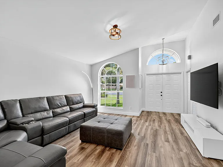 1891 Oak Berry Cir — Photo 8