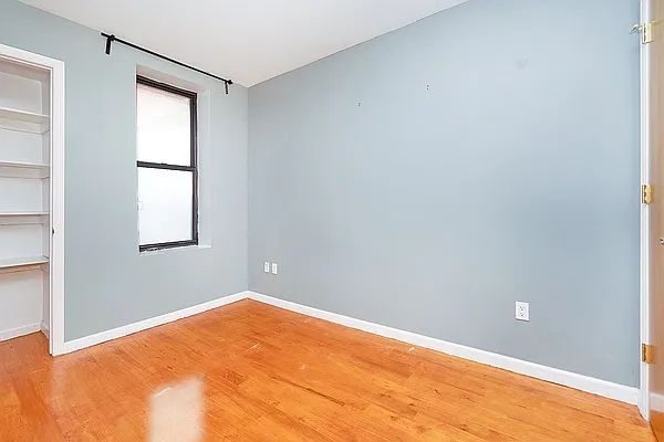 Rented by Keller Williams NYC | media 15