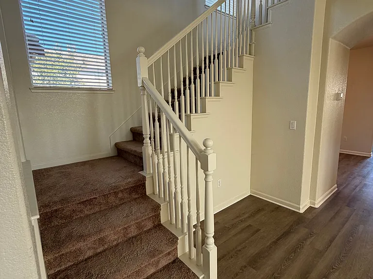 4124 Arenzano Way — Photo 23