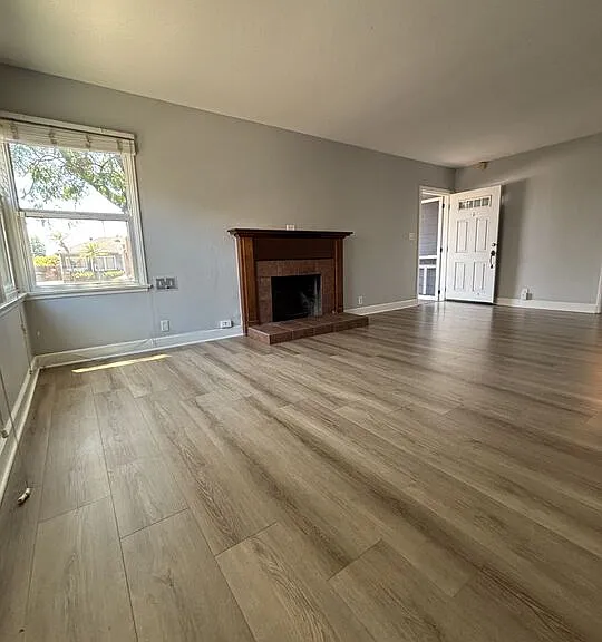 417 N Citrus St — Photo 7