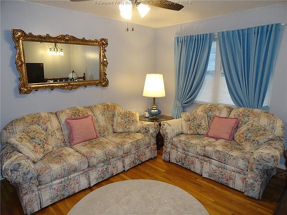 3rd image of 254 Daugherty Dr