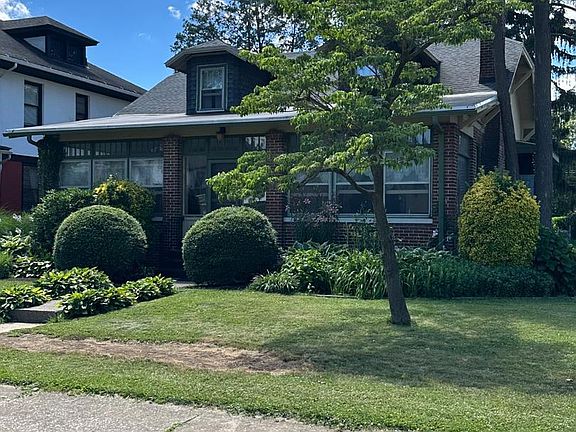 3rd image of 3132 Green St