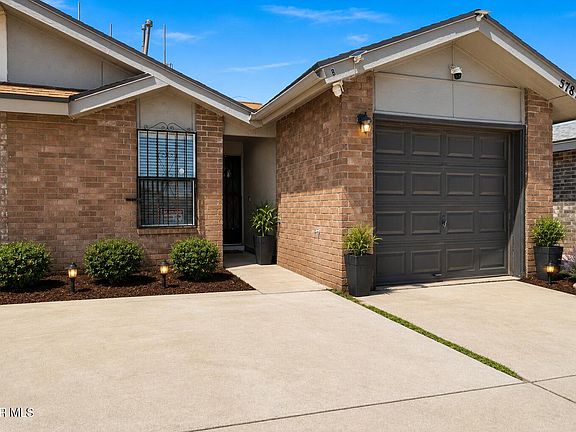 3rd image of 5787 Sean Haggerty Dr #B