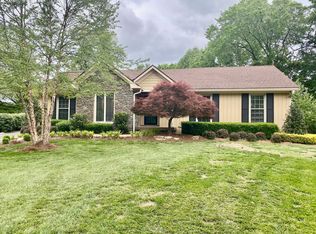 4809 Clipping Ct, Green Spring, KY 40241