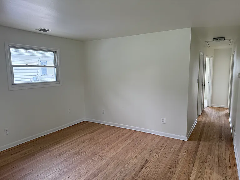 4775 Harding St — Photo 5