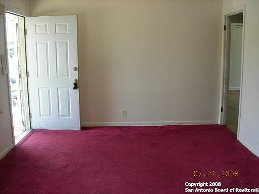 3rd image of 1010 POINSETTIA ST