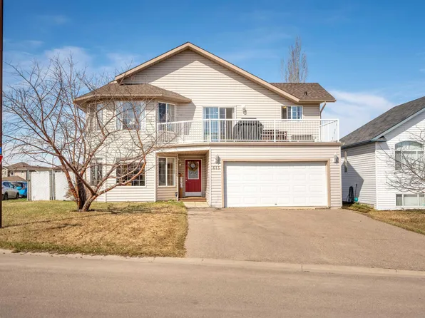 615 20th St, Cold Lake, AB T9M 2B7