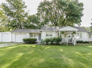 1919 20th St, Charleston, IL 61920