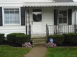 2711 Claredale Rd, Toledo, OH 43613